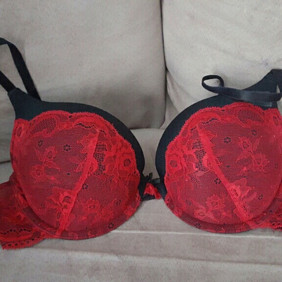 New adore me push up sexy black and red bra 36C