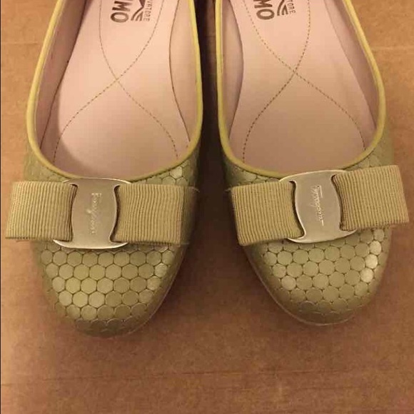 Salvatore Ferragamo Varina Flats,LightYellow, 6.5B