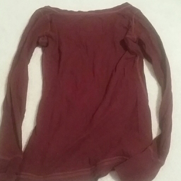 Abercrombie and Fitch long sleeve v-neck top - Picture 3 of 3