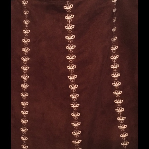 Skirt - Picture 2 of 2