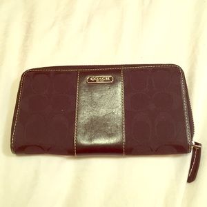 Beautiful black Coach wallet. Pre loved