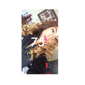 Meet your Posher, Jackie