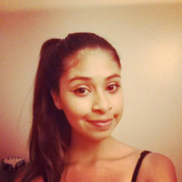 Meet your Posher, Erika