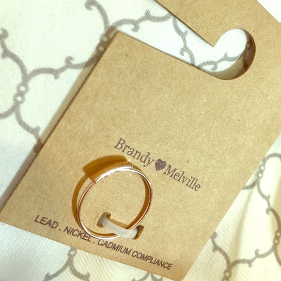 Gold bar ring