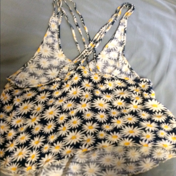 Daisy Tank - Picture 2 of 3