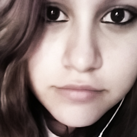 Meet your Posher, Lidia