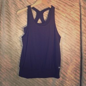 GapFit Workout Tank with Built-in Bra