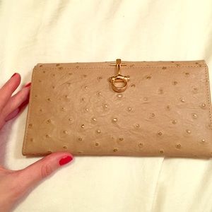 Beige leather Italian wallet