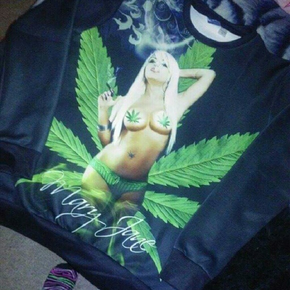 Mary Jane crewneck