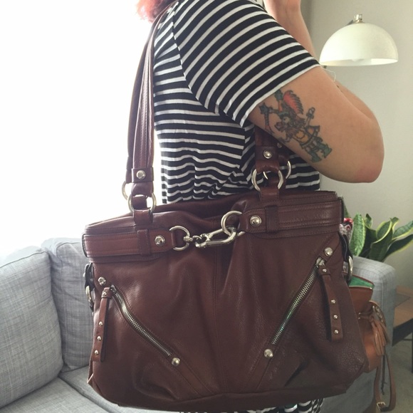 B. Makowski brown glove leather shoulder bag
