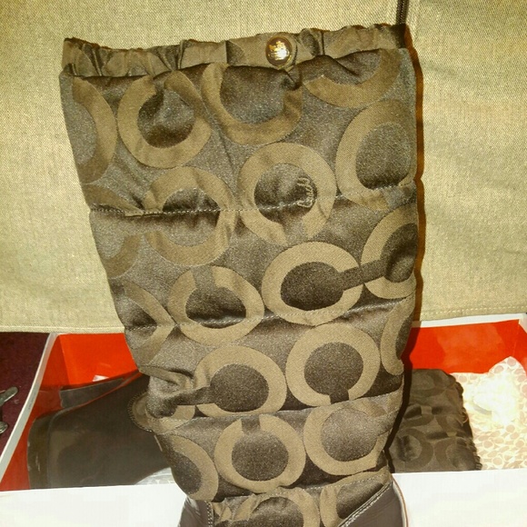 Quilted Coach Boots - Picture 3 of 3