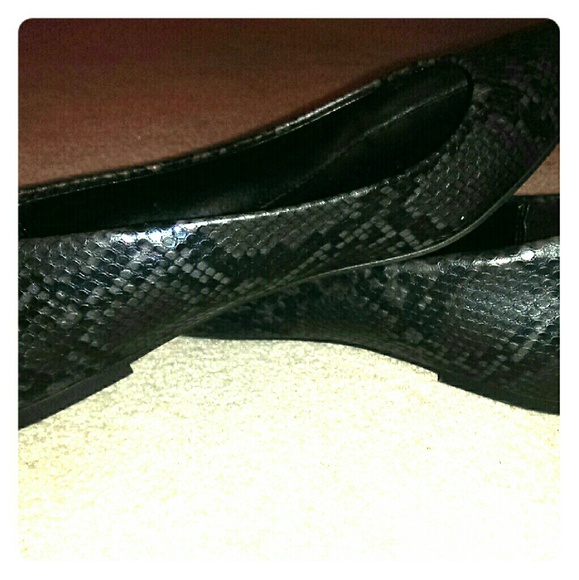 Black flats