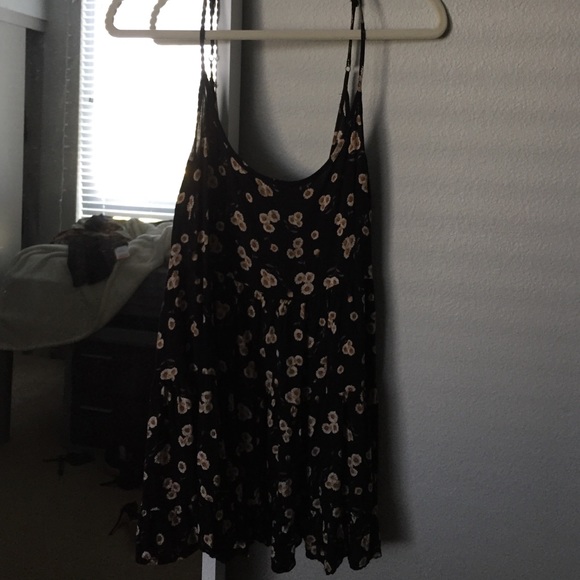 Brandy Melville Jada dress