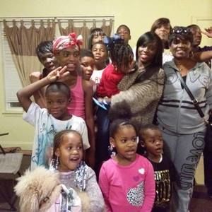 Meet your Posher, Loretta