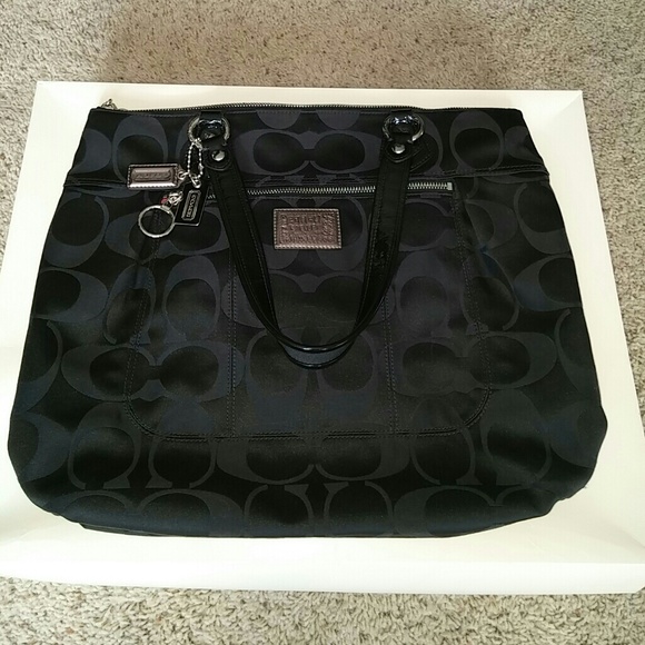 Coach Poppy Signature Glam Satchel - Picture 2 of 4