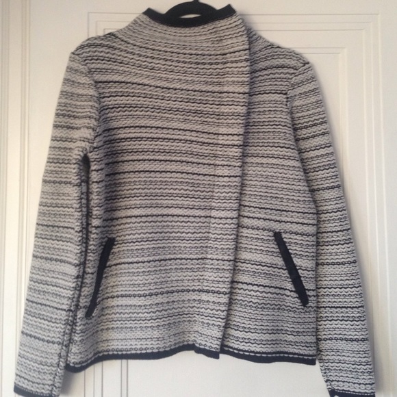 Merino wool sweater jacket / cardigan