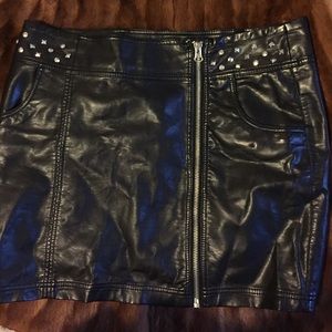 Plus Size- Studded Faux Leather Pencil Skirt