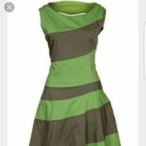 skunkfunk
Dresses - Skunkfunk Karine green and blue stripe dress skunkfunk
Dresses - Skunkfunk Karine green and blue stripe dress