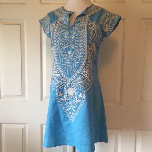 THEME TUNIC SOLD IN BUNDLE - Picture 4 of 4