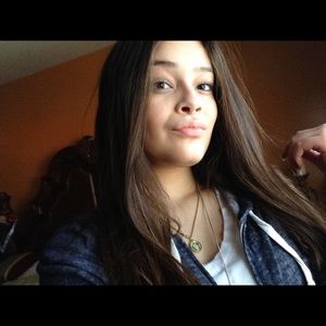 Meet your Posher, Bryana