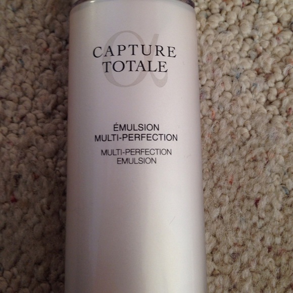 Capture totale emulsion by Dior