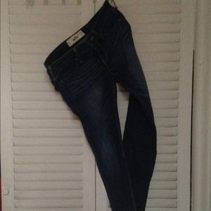 Hollister skinny jeans