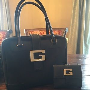 Gucci bag and wallet