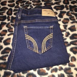 Hollister Super Skinny Jeans