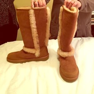 Uggs never worn in perfect condition