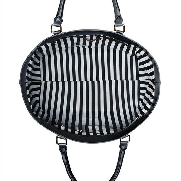 Pre/loved/Lg Martin Tote/BUN SOLD @pinkturtle7755 - Picture 3 of 4