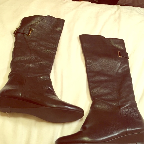 Steve Madden black leather boots