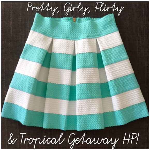 HP: Tropical Getaway Teal Scalloped Bandage Skirt - Picture 1 of 5