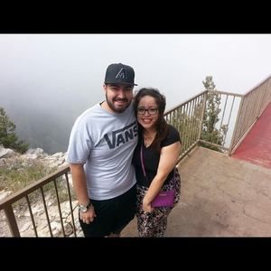 Meet your Posher, Elisa