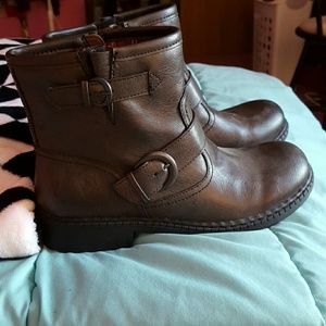 BOC brown boots