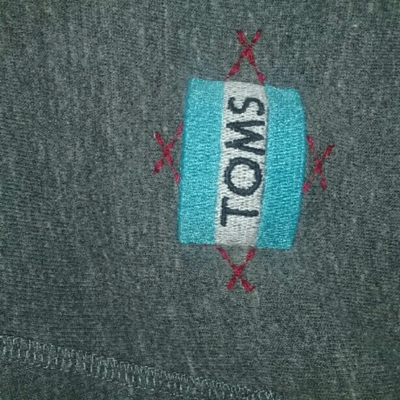 TOMS sweatshirt - Picture 2 of 2