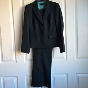 Ann Klein pants suit- worn once- like new!