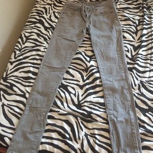 RUE21 GRAY SKINNY JEANS