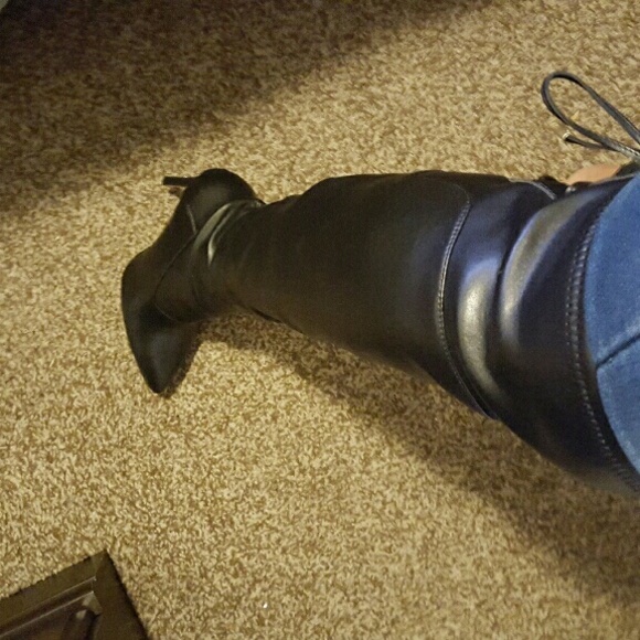 Guess above the knees boots - Picture 4 of 4