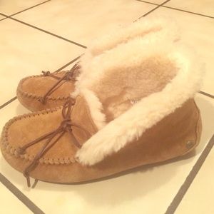 Ugg Australia Alena - perfect condition