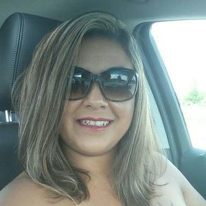 Meet your Posher, Veronica