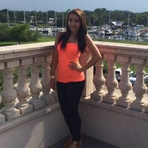 Meet your Posher, Dakota