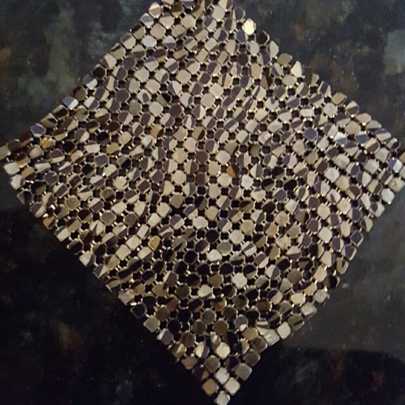 F21 2 PAIRS OF MESH EARRINGS ***D - Picture 2 of 3