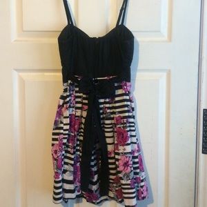 Dresses - Floral stripe dress Dresses - Floral stripe dress