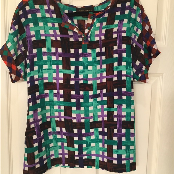 Top - Picture 2 of 3