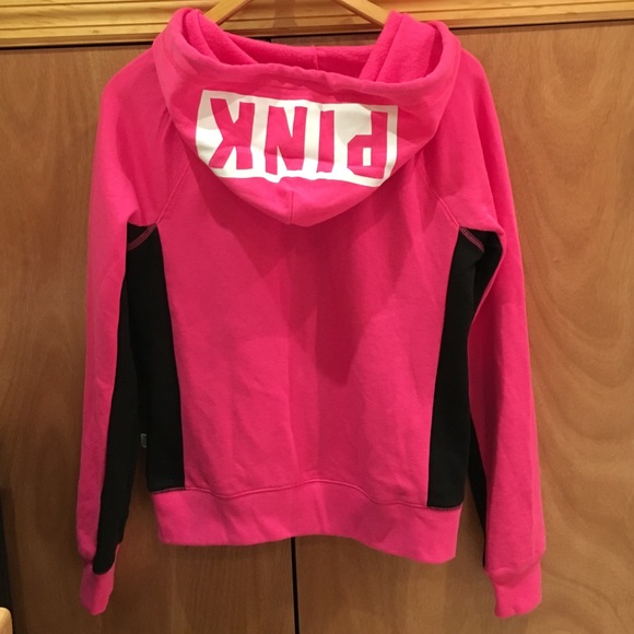 •SOLD• Nwt vs pink hoodie - Picture 3 of 3
