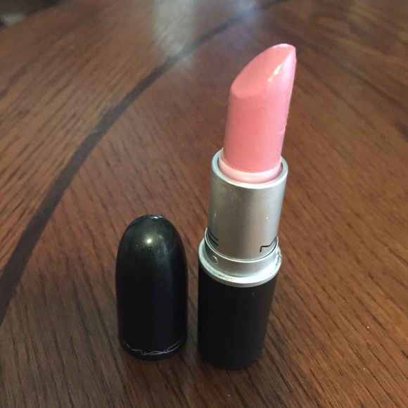 Used Mac lip stick