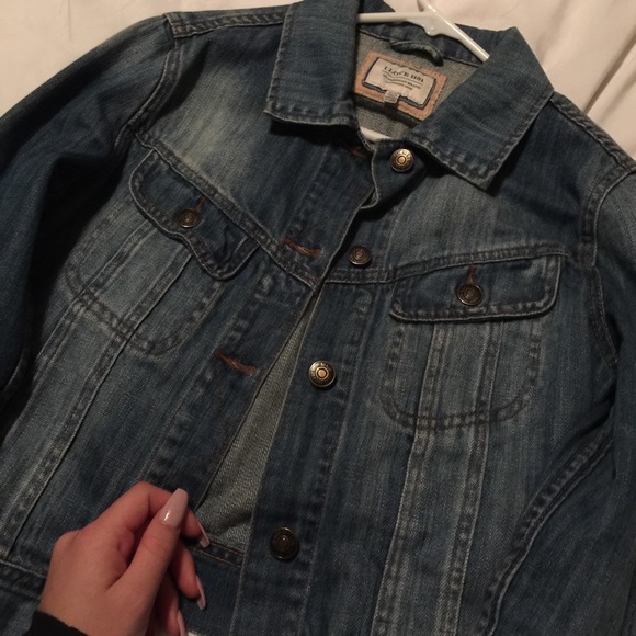 Jean Jacket - Picture 3 of 4
