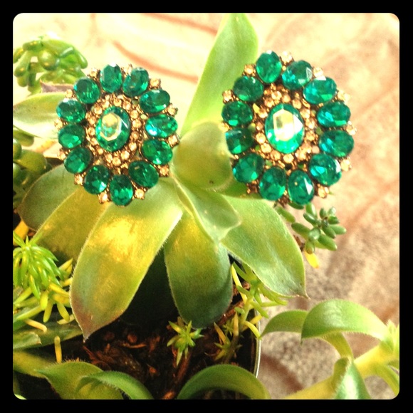 Jewelry - Emerald Clip-On Earrings Crystal Formal Wedding