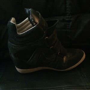 STEVE MADDEN sneakers