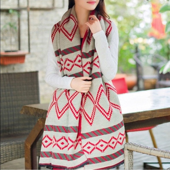 Geometrical Scarf